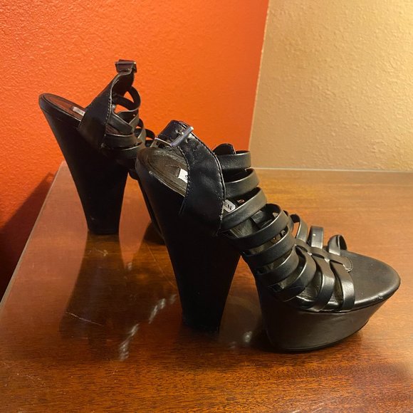 Steve Madden Glendael Leather Heels in Black Size 7.5M - Picture 1 of 10